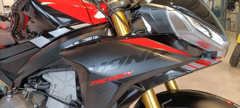Aprilia Tuono 660 Factory (2025 - 26) (3)