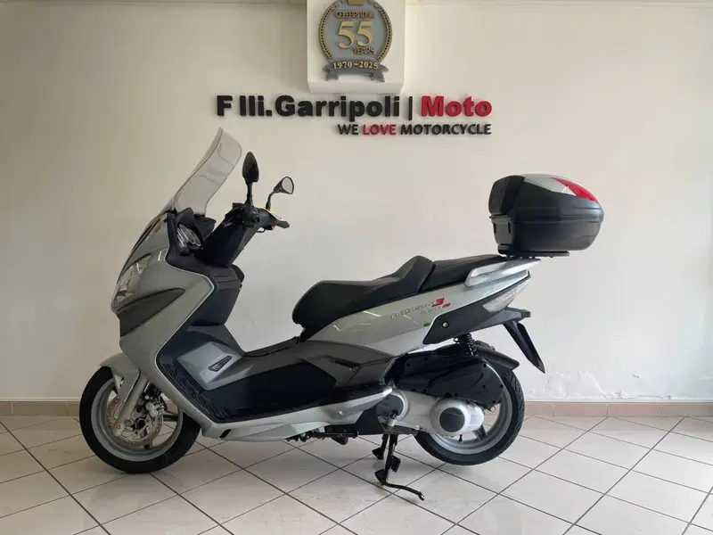 Malaguti Madison 250 3 i.e.