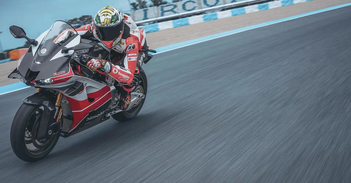 Arriva nelle concessionarie la Bimota KB998 Rimini 