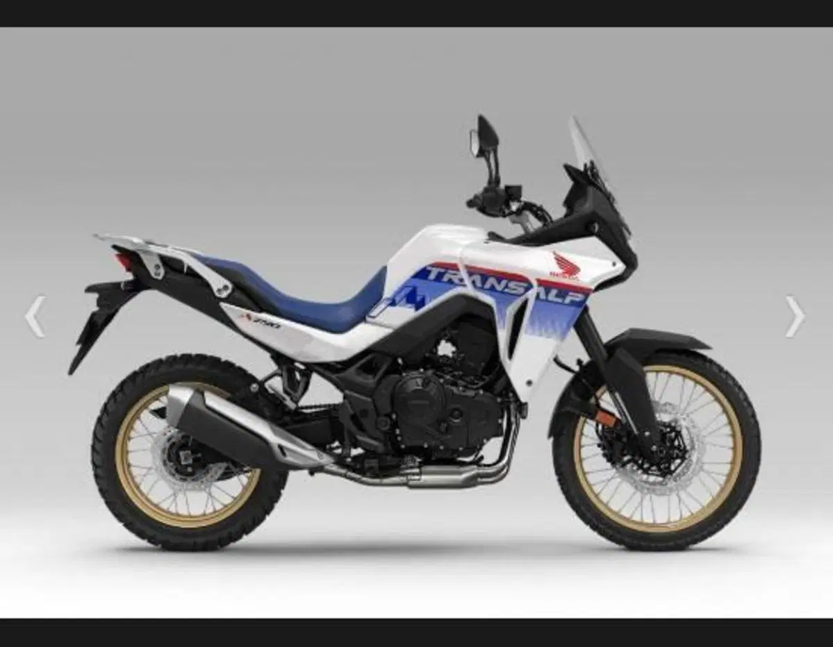 Honda Transalp XL750 (2025)