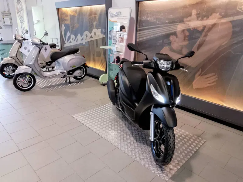 Piaggio Medley 125 S (2025 - 26) (2)