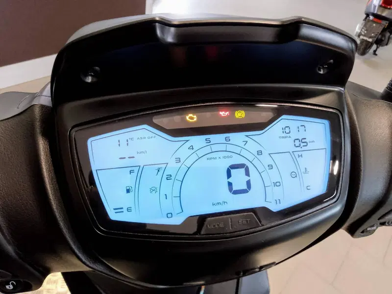 Piaggio Medley 125 S (2025 - 26) (3)