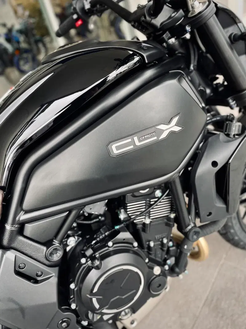 CFMOTO 700CL-X Heritage (2021 - 26) (5)