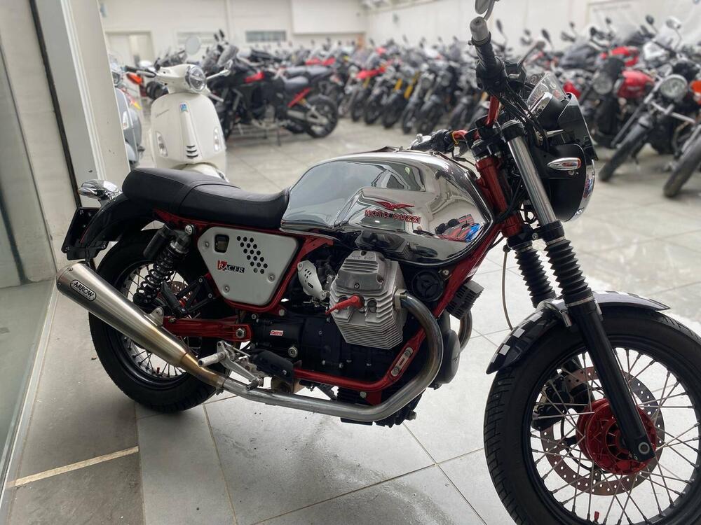 Moto Guzzi V7 Racer (2012 - 14)