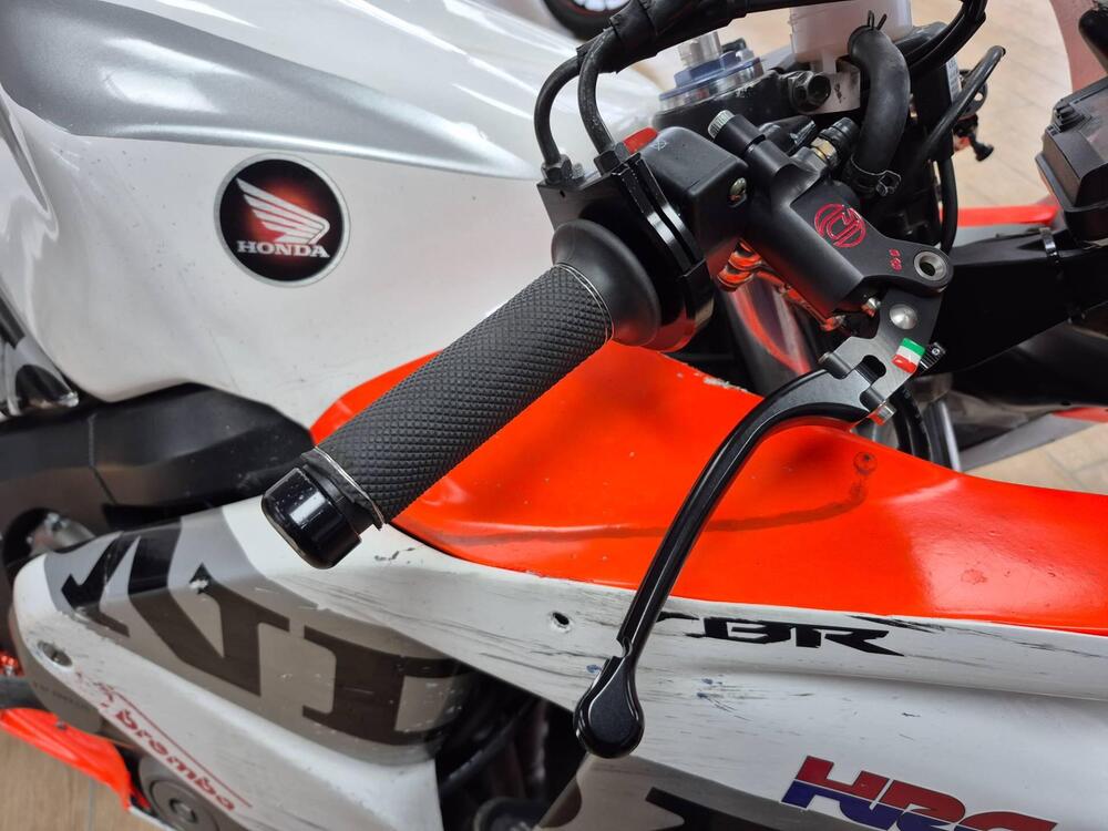 Honda CBR 600 RR (2003 - 04) (5)