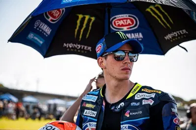 SBK 2025, GP del Portogallo. Andrea Locatelli terzo in Gara 1: &ldquo;Mi aspettavo questo risultato. Ho lavorato duro fin dal venerd&igrave;&rdquo;