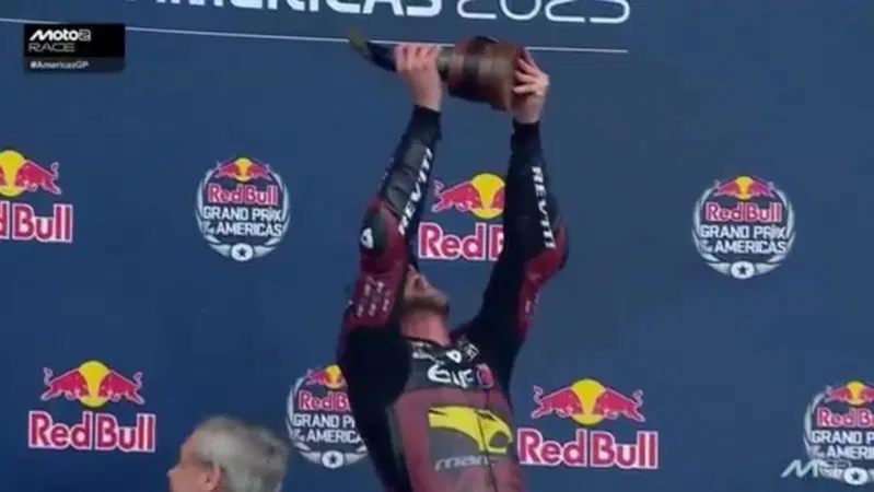 MotoGP 2025. GP delle Americhe. Moto2: stravince Jake Dixon, sul podio Tony Arbolino!