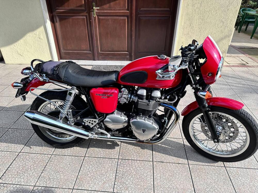 Triumph Thruxton 900 (2004 - 15) (2)