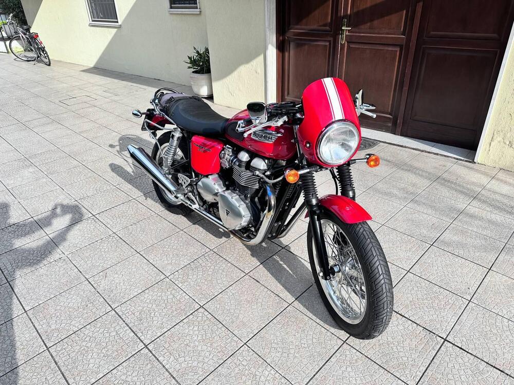 Triumph Thruxton 900 (2004 - 15)