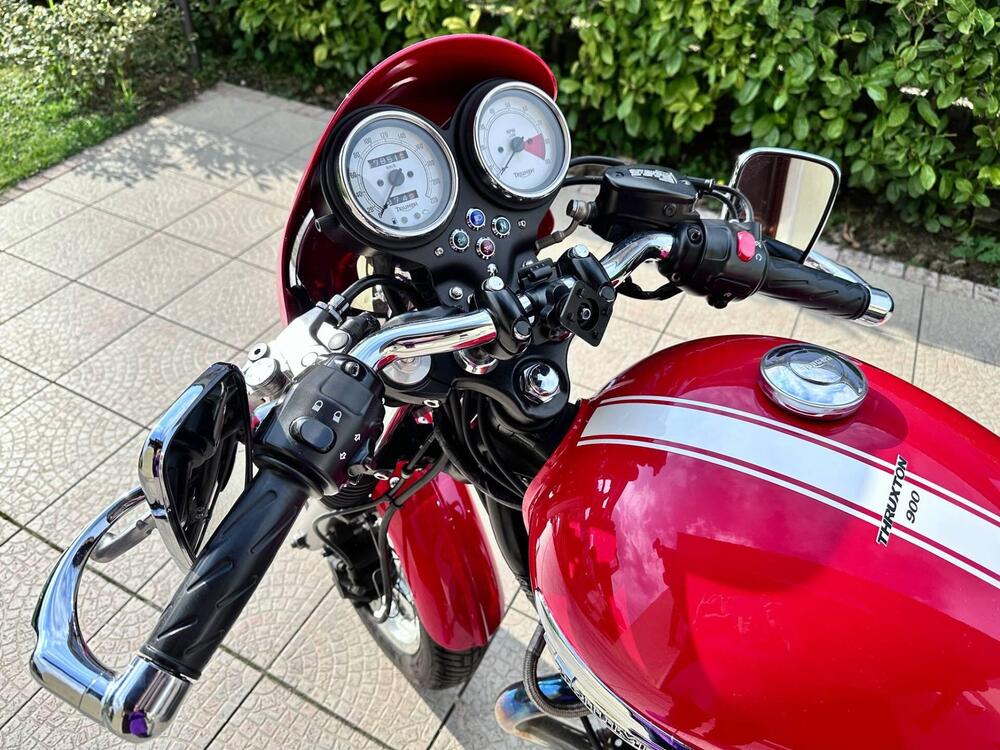 Triumph Thruxton 900 (2004 - 15) (4)