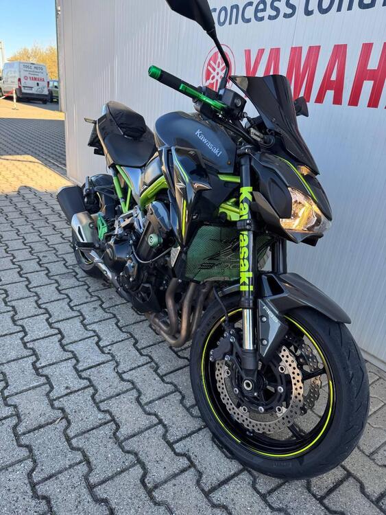 Kawasaki Z 900 (2017 - 18) (4)