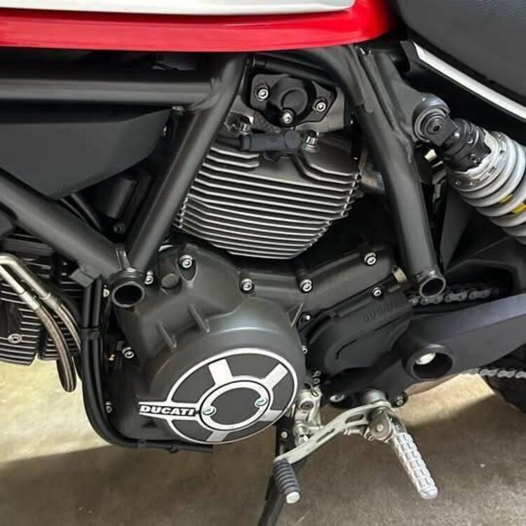 Ducati Scrambler 800 Icon (2015 - 16) (4)