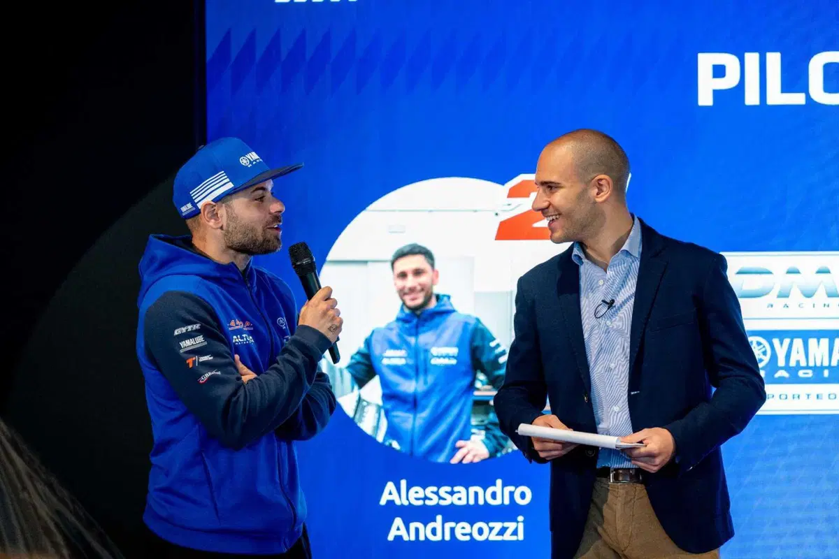 Yamaha R9: al Blue Racing Day 2025 è lei la star. L'abbiamo provata in pista a Misano [GALLERY] (32)