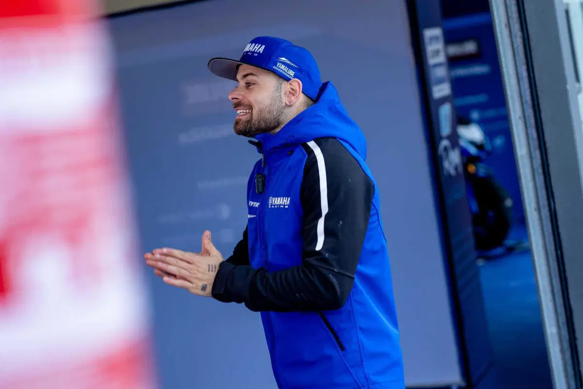 Yamaha R9: al Blue Racing Day 2025 è lei la star. L'abbiamo provata in pista a Misano [GALLERY] (50)