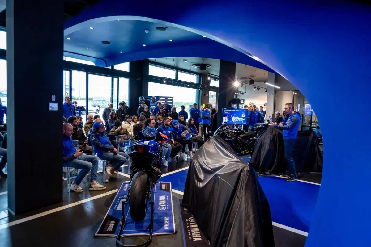 Yamaha R9: al Blue Racing Day 2025 è lei la star. L'abbiamo provata in pista a Misano [GALLERY] (66)