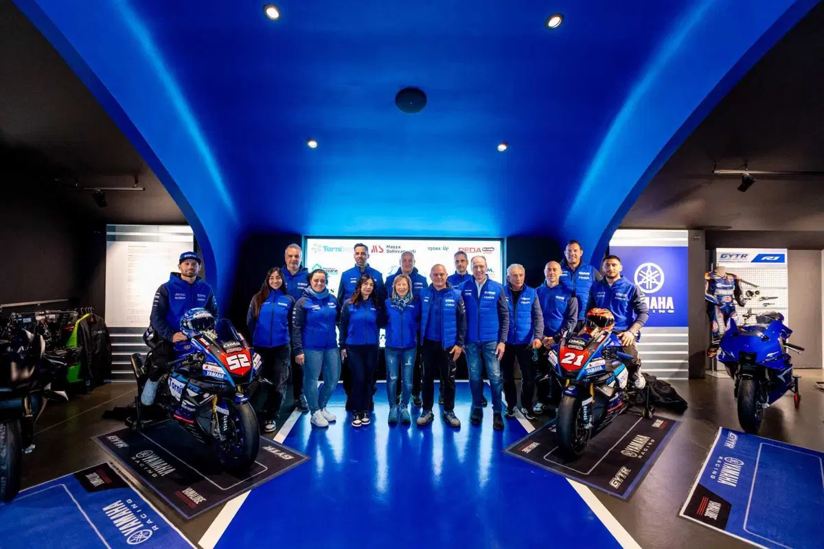 Yamaha R9: al Blue Racing Day 2025 è lei la star. L'abbiamo provata in pista a Misano [GALLERY] (69)