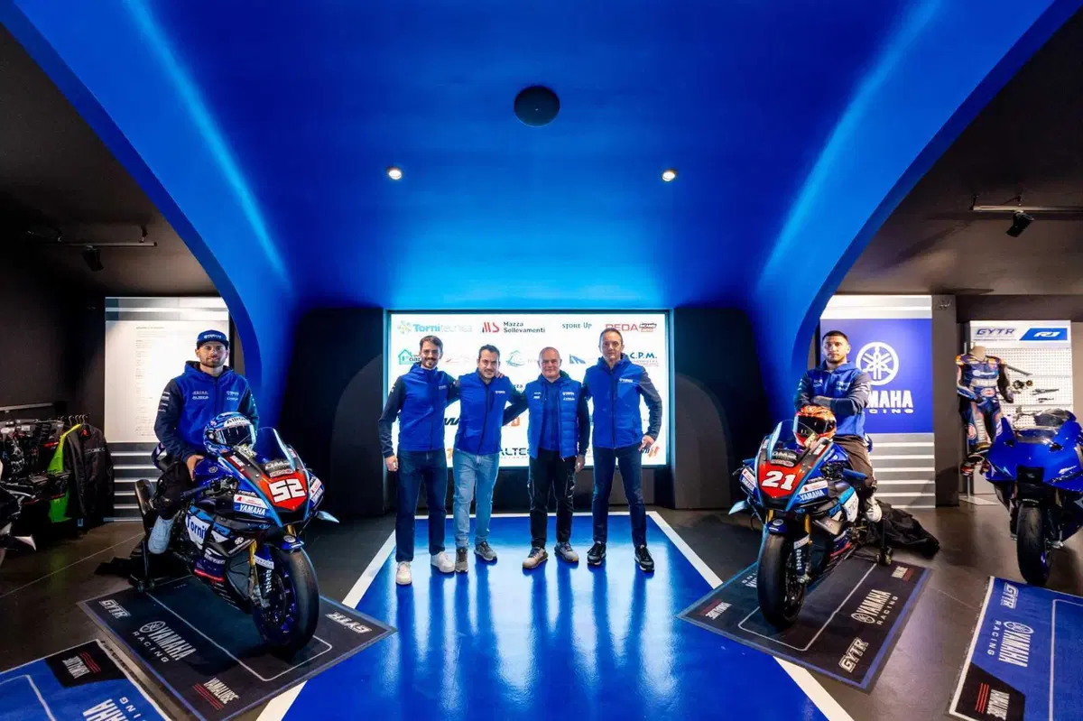 Yamaha R9: al Blue Racing Day 2025 è lei la star. L'abbiamo provata in pista a Misano [GALLERY] (72)