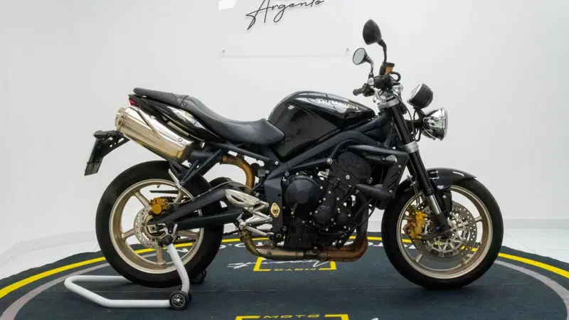 Triumph Street Triple (2007 - 12) (3)