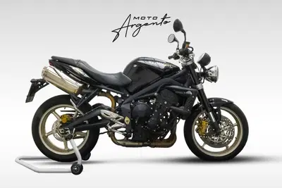Triumph Street Triple (2007 - 12) usata