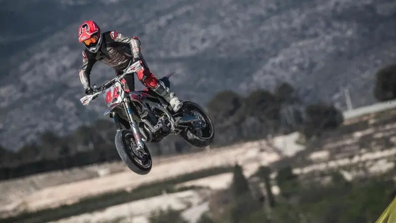 Supermoto. Nicot Vertemati Racing Team. Mondiale e Italiano 