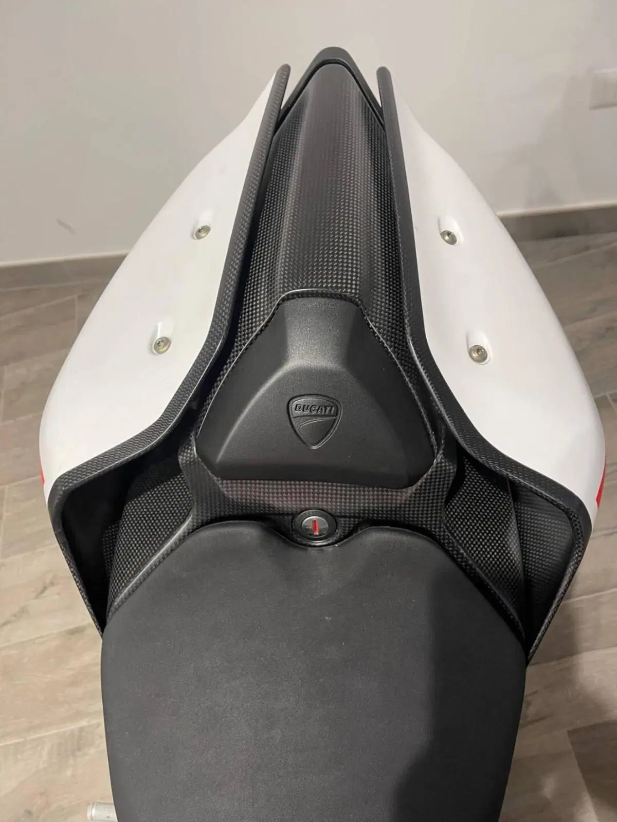 Ducati Superleggera 1299 (2017) (10)
