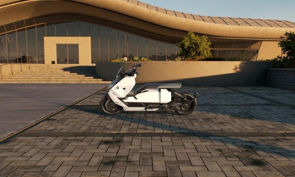Bmw CE 04 (2021 - 25) (4)