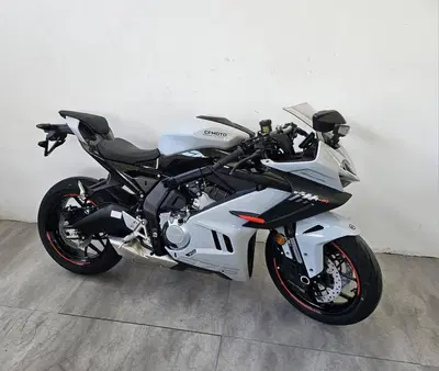 CFMOTO 675SR-R (2025 - 26) nuova
