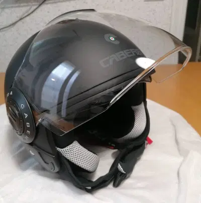 Casco demi jet Caberg