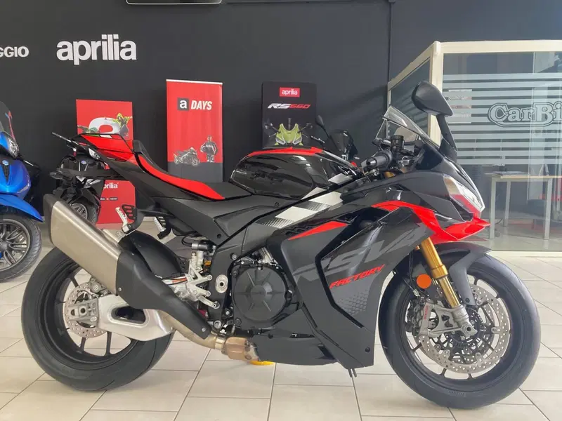 Aprilia RSV4 1100 Factory (2025 - 26)