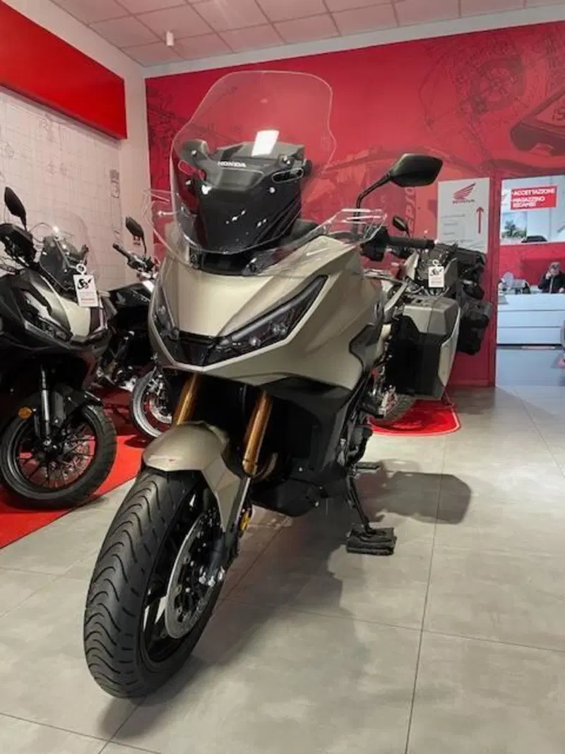 Honda NT 1100 DCT Electronic Suspension (2025 - 26) (4)