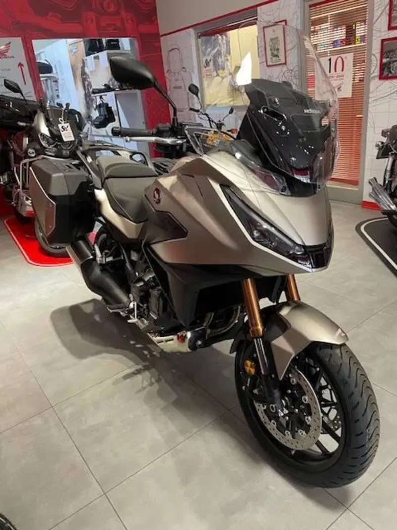 Honda NT 1100 DCT Electronic Suspension (2025 - 26) (5)