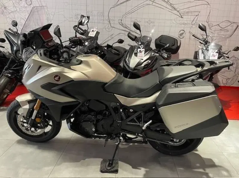 Honda NT 1100 DCT Electronic Suspension (2025 - 26) (6)