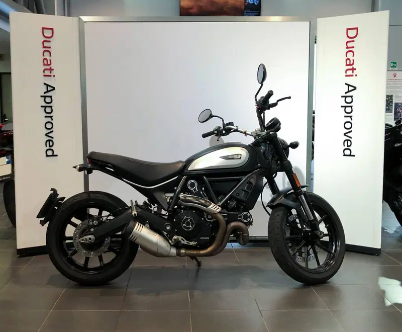 Ducati Scrambler 800 Icon Dark (2021 - 22)