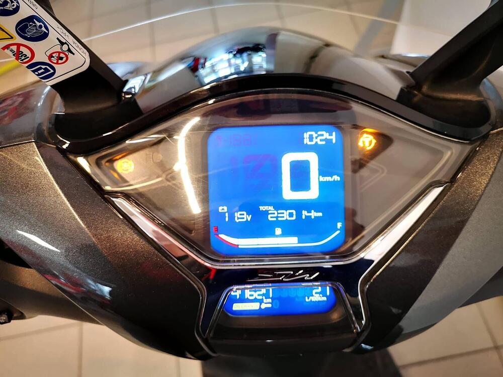 Honda SH 150i (2020 - 25) (4)