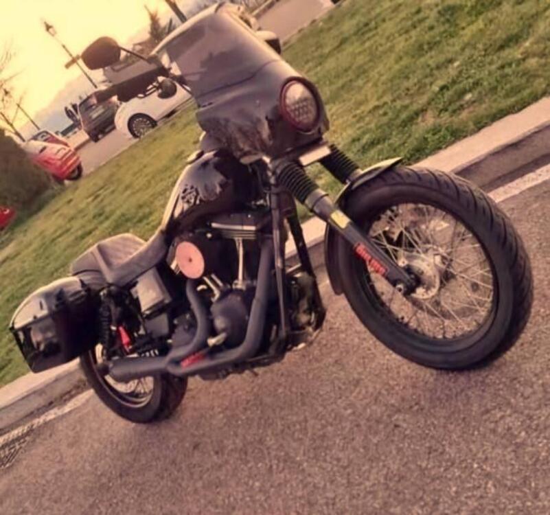 Harley-Davidson 1690 Street Bob Special (2015 - 16) - FXDB