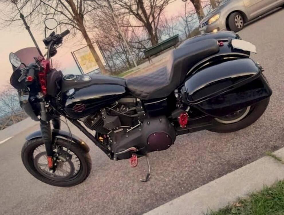 Harley-Davidson 1690 Street Bob Special (2015 - 16) - FXDB (4)