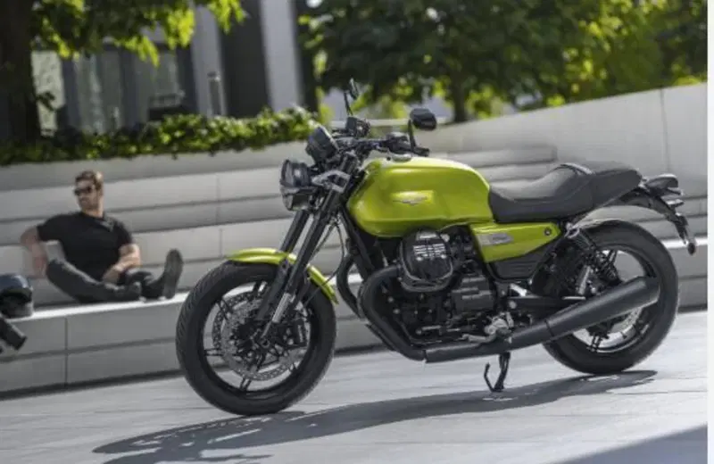 Moto Guzzi V7 Sport (2025 - 26) (4)
