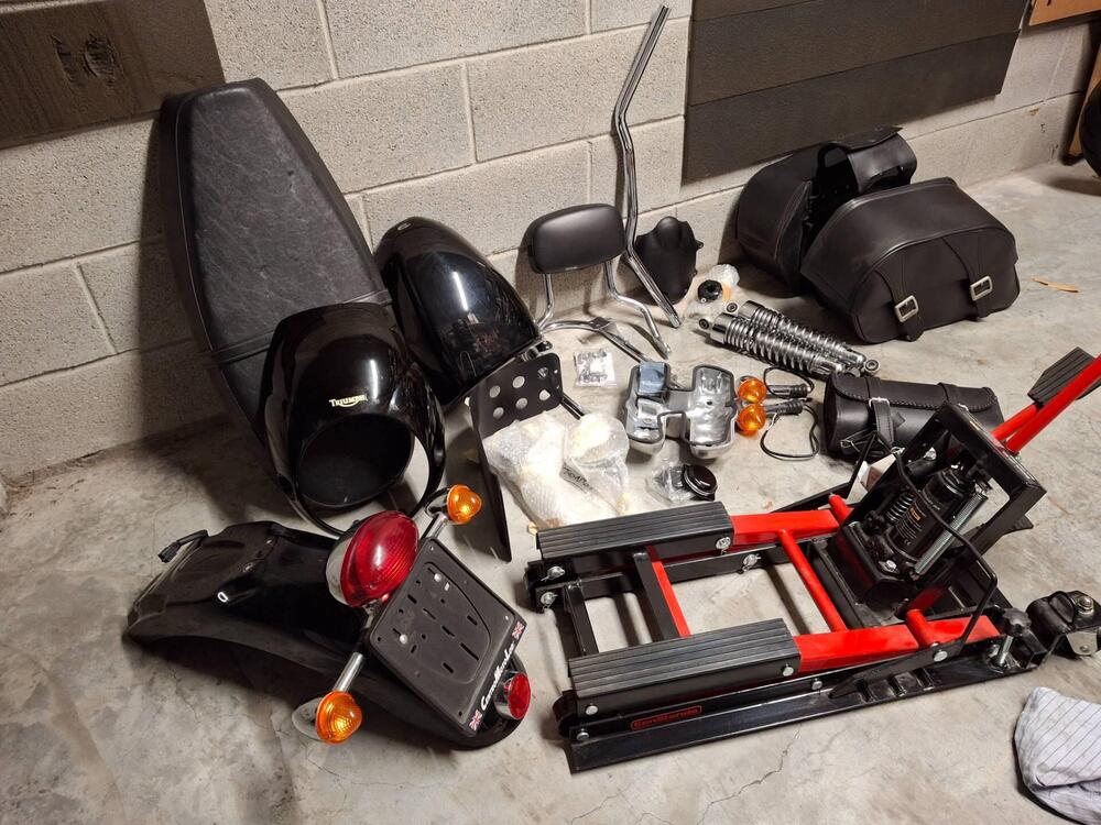 Triumph Bonneville T100 (2008 - 16) (4)