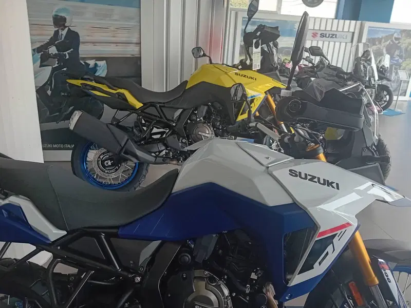 Suzuki V-Strom 800DE (2025 - 26) (4)