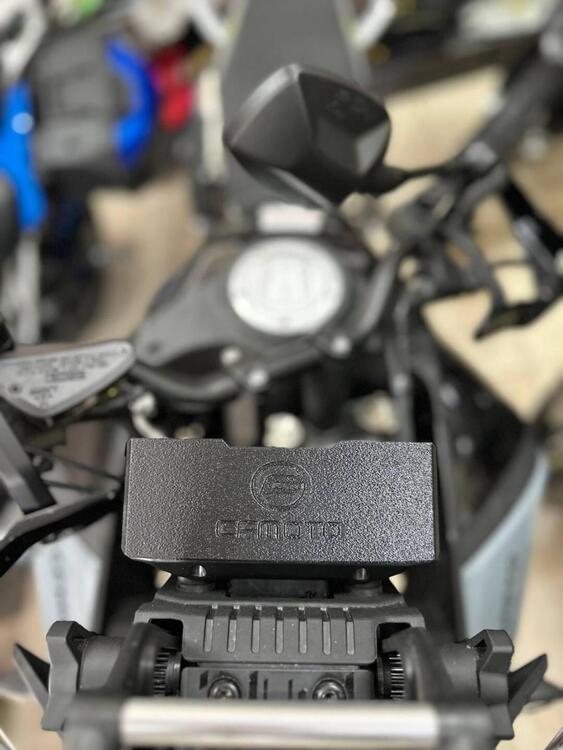 PARALUCE CFMOTO MADEINITALY (3)