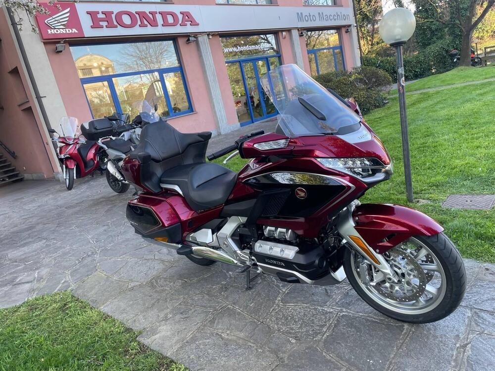 Honda GL 1800 Gold Wing Tour DTC (2018 - 20) (4)