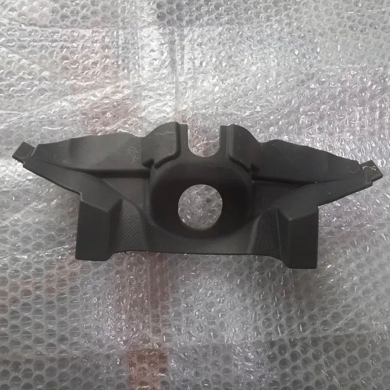 Scocca carena blocco chiave Aprilia (3)