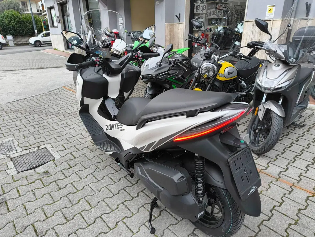 Zontes ZT368-E (2025) (5)