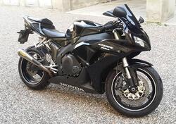 Honda CBR 1000 RR Fireblade (2006 - 07) usata
