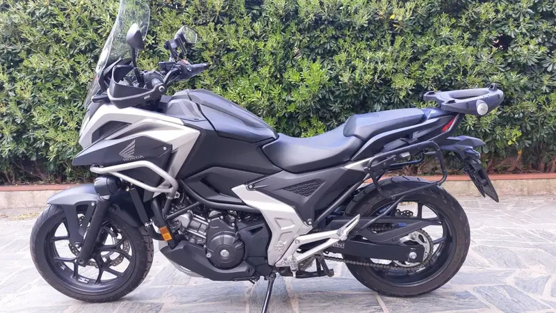 Honda NC 750 X DCT (2021 - 24) (2)