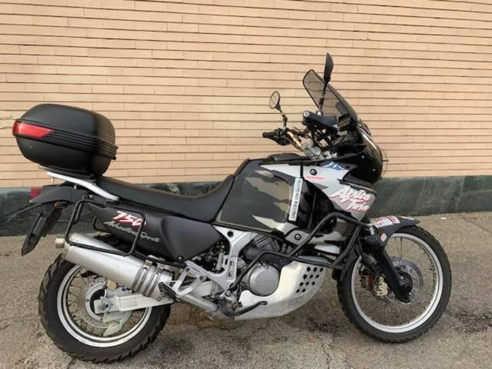 Honda Africa Twin XRV 750 (1996 - 02)