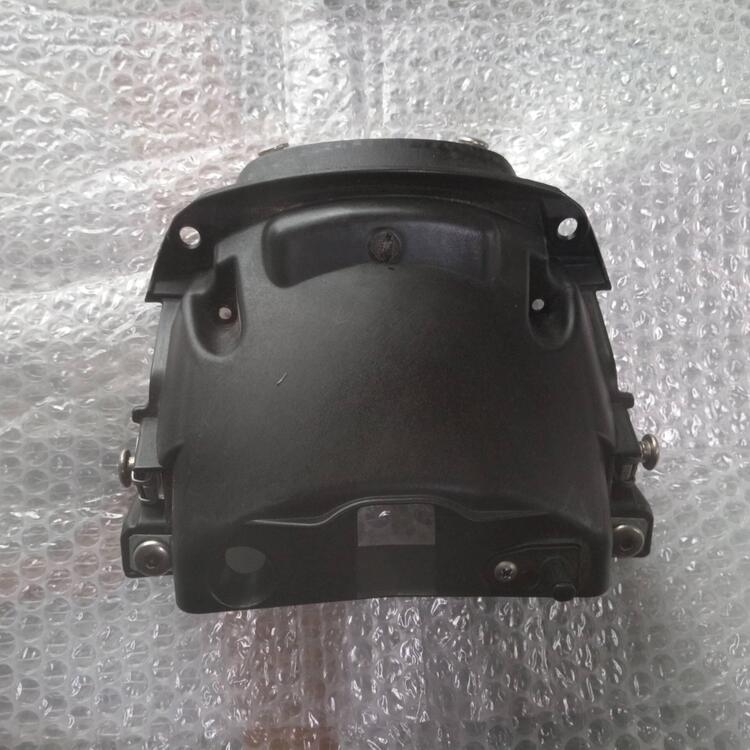 Supporto sgancio vano porta casco Aprilia Mana 850