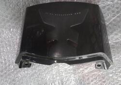Chiusura posteriore vano porta casco nero Aprilia