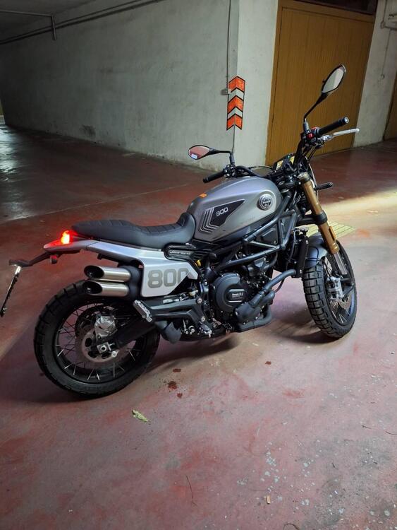 Benelli Leoncino 800 Trail (2022 - 25)