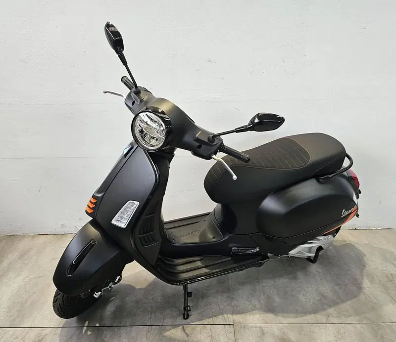 Vespa GTS 310 Supersport (2025 - 26) (2)